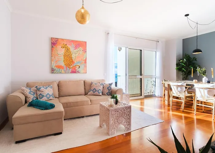 Guestready - Ticlara & Appartement Caniço